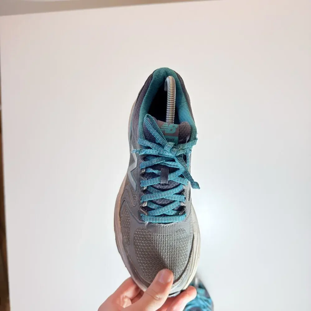 New Balance 560v7 Silver Mink Pisces Womens Running Shoes Size 9 Gray Teal Blue
